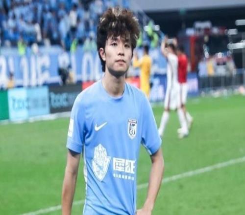 邵佳一國(guó)足最大驚喜：大連英博后衛(wèi)首次入選，攔截榜中超第一！