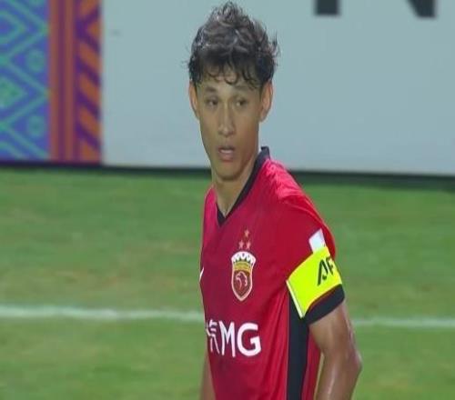 凌空斬世界波，王燊超當(dāng)選中超官方第29輪最佳球員