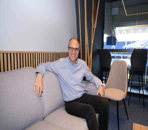 西班牙人董事：球隊(duì)賽季目標(biāo)為躋身前六，業(yè)務(wù)收入達(dá)到1億歐