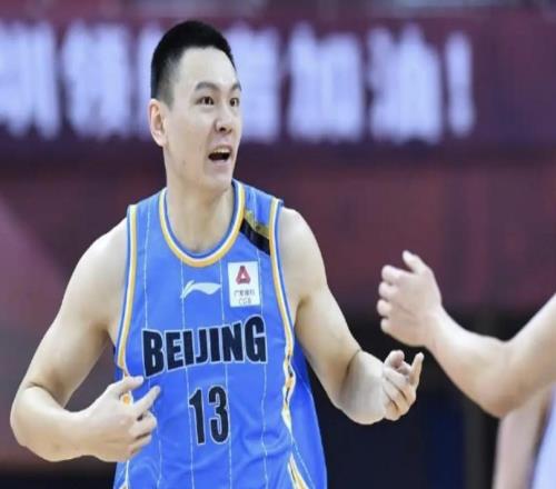 北青：朱彥西無(wú)緣北京男籃本賽季注冊(cè)，可能會(huì)選擇退役