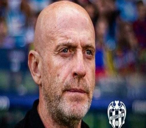 官方：萊萬特主帥卡萊羅下課球隊(duì)本賽季西甲僅積9分排倒二