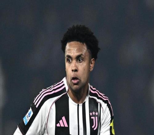 麥肯尼前往美職聯(lián)球員經(jīng)紀(jì)人出面辟謠：全是假新聞