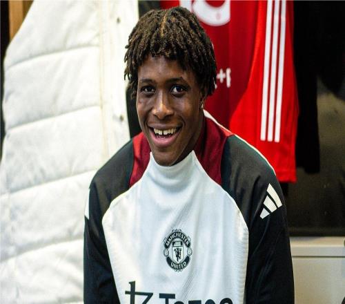 多古：紐卡中場組合控制力極強，比賽關(guān)鍵是身體對抗和二點球