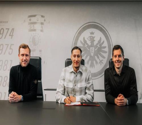 官方：法蘭克福簽下22歲前鋒埃布努塔利布，合同期至2031年