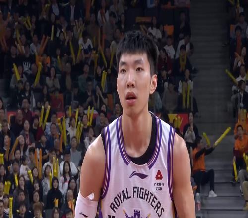 CBA巨星！完勝胡明軒、徐杰球迷：挽救了張慶鵬