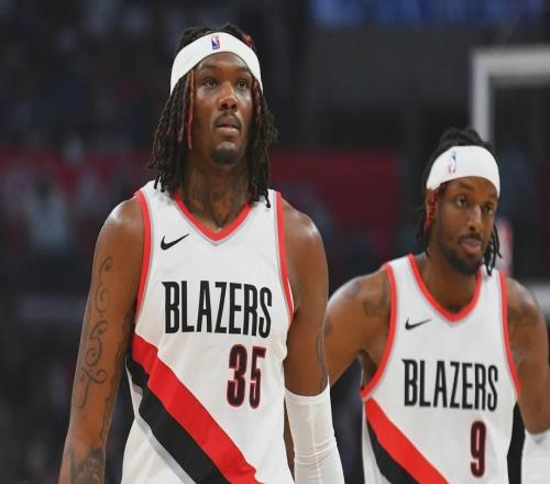 驚魂一幕！后腦勺撞膝，楊瀚森險些受傷，幸無大礙??！