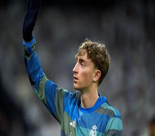 TA：赫伊森將缺席對陣貝蒂斯，有望西超杯半決賽時復(fù)出