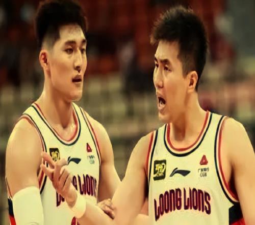 觀點：郭艾倫缺席NBA季前賽，陳國豪單槍匹馬，會不會輸?shù)煤軕K呢