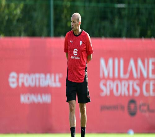 一日意甲動(dòng)向：阿萊格里稱米蘭是“雛雞”，齊沃被夸贊國米回正軌