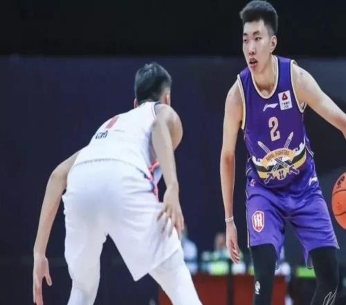 CBA常規(guī)賽！四川主場對陣北控，左朕年率隊(duì)死磕基茲林克、廖三寧