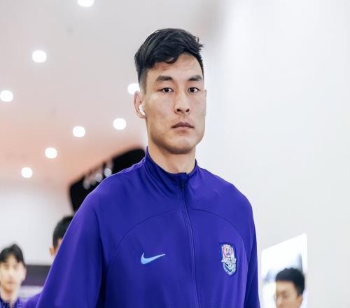 韓鵬飛已跟著蓉城冬訓，為何網傳他要回到津門虎，背后原因找到了