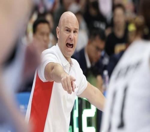 四川女籃全運(yùn)決賽期待“復(fù)仇”主教練：“全力以赴”