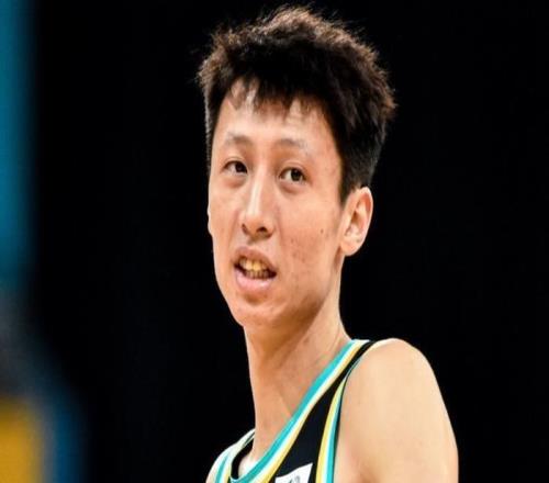 本賽季！CBA有四位頂薪球員，把自己的身價打沒了