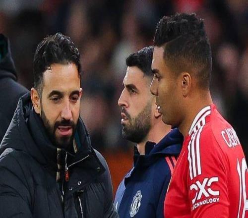 曼晚：卡塞米羅離隊(duì)傳聞不斷升溫，阿莫林想引入加拉格爾