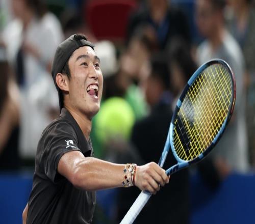 生涯首勝世界前十球員，商竣程：跨過(guò)這個(gè)坎兒會(huì)更自信