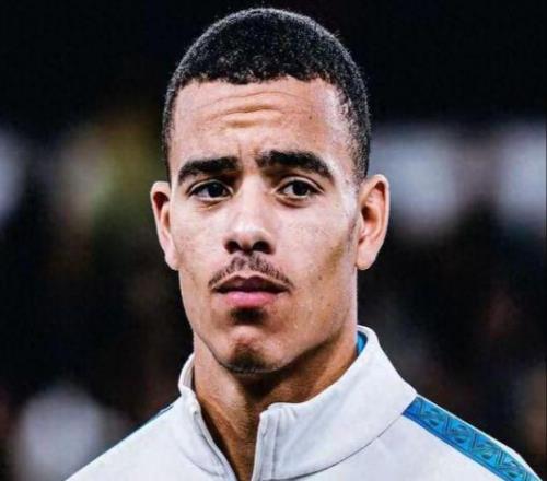 曼聯(lián)內(nèi)部討論回購格林伍德，同時希望留住B費