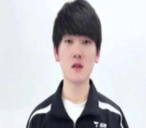 戰(zhàn)勝G2后JackeyLove賽后發(fā)布視頻：兄弟們都很激情啊下把繼續(xù)加油