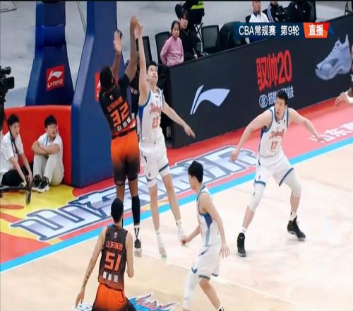 意外大勝！新疆男籃咋回事克里斯大爆發(fā)，央視贊嘆：真防不住