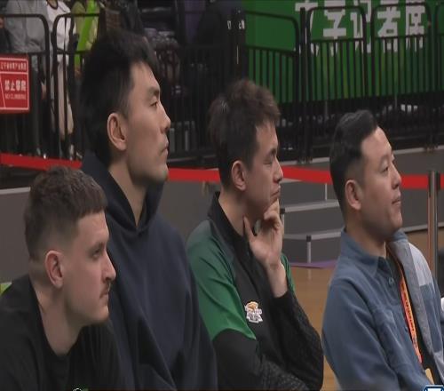 4連敗遼寧傳3壞消息！繼偉復出無(wú)望，大牌又消極怠工，楊鳴還得輸