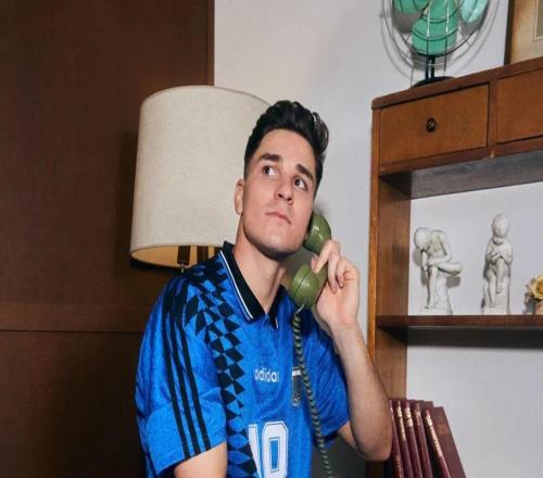 “小蜘蛛”是如何成為“獎(jiǎng)杯收割機(jī)”的