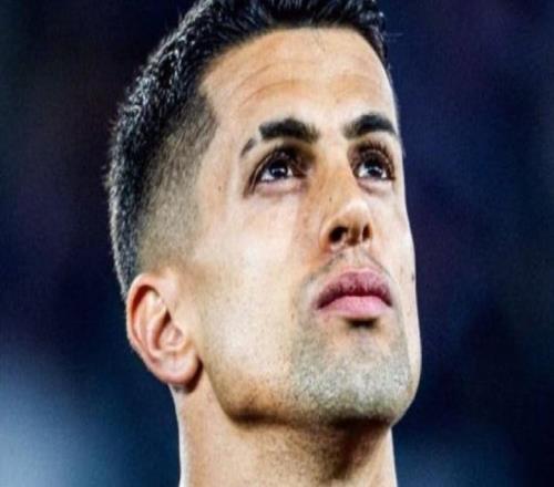 馬卡：巴薩正在考慮引進(jìn)坎塞洛，不過(guò)弗里克更想要中后衛