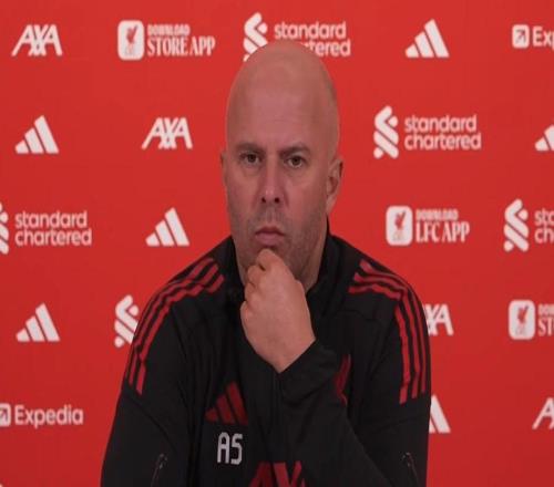 斯洛特：昨晚睡得不是最好但也没失眠没来得及和博斯喝一杯