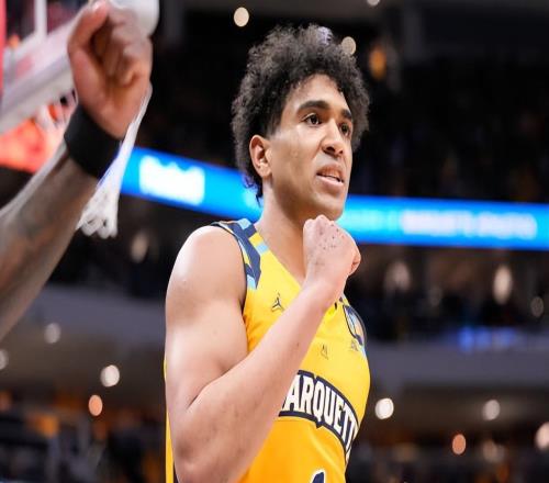 前馬奎特大學(xué)先發(fā)后場(chǎng)通過(guò)火箭二隊試訓，他是一名潛在的3D球員