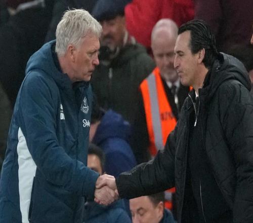 01！54歲埃梅里掉鏈子+主場11連勝終結(jié)槍手狂喜：爭冠2對手輸球