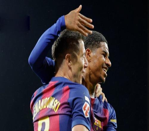 驚艷3球！復出即巔峰！西甲關(guān)鍵戰：巴薩樂(lè )極生悲，1大短板太致命