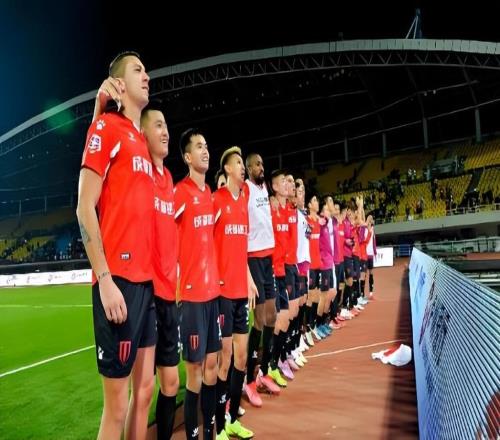 成都蓉城在徐正源下課，有望完成首筆重量級簽約，萊切特可能留隊