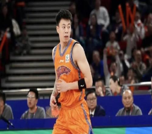 77號的跨洋共鳴！張鎮(zhèn)麟為湖人球員東契奇全明星拉票