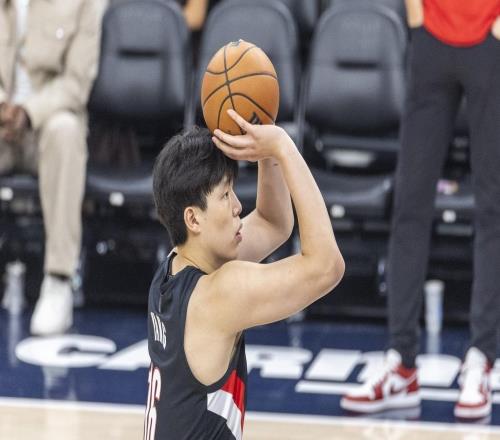 開(kāi)拓者VS魔術(shù)，楊瀚森下放有變，各大平臺強硬反擊：央視疑不直播