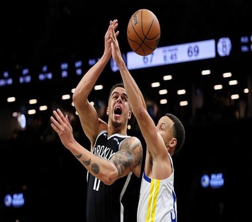 打爆了勇士的防線(xiàn)，籃網(wǎng)鋒線(xiàn)大將能否引起季后賽級別球隊的關(guān)注