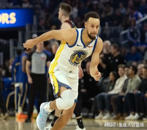 NBA最新排名出爐！火箭兩隊大爆冷，勇士漁翁得利，一隊甩開湖人