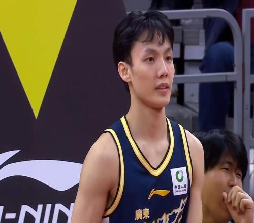 不打了廣東最適合的本土鋒線曝光，這可是杜鋒的爭冠法寶！