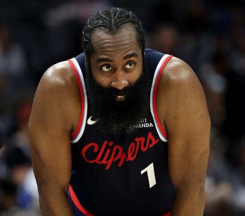 146分+24記三分！綠軍造31分慘案，布朗刷爆NBA紀錄，快船太難了