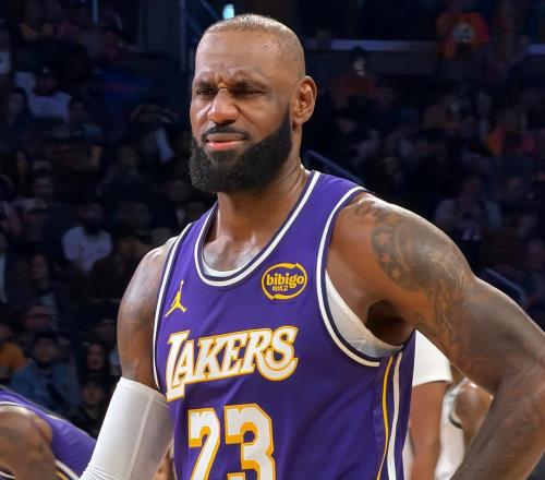 周最佳球員誕生，NBA官宣2筆罰單！勇士醞釀大交易，老詹做出決定