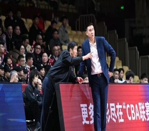 正式確定！CBA名帥下課，浙江男籃更換教練