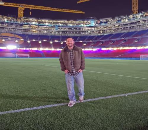 歡迎回家！梅西低調(diào)重返諾坎普，或有望回巴薩退役