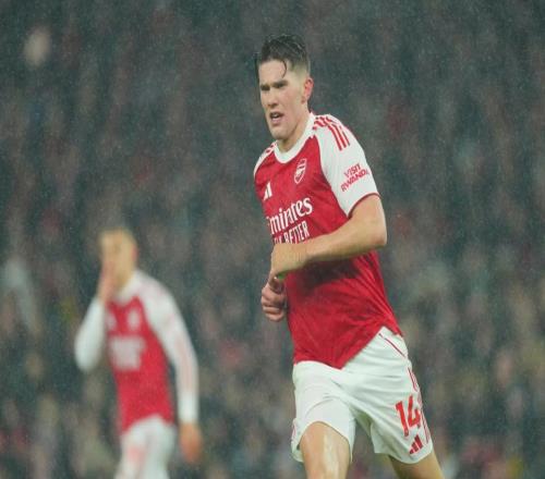 64分鐘0射！槍手中鋒10場1球2億買中鋒不及哈蘭德一根腿毛