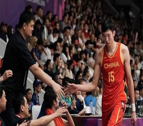 名人堂是姚明留給中國籃球的爛尾工程，未來周琦胡明軒入選多尷尬