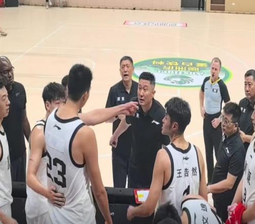 闹掰了！广东2米26中锋申请转会，与杜锋没和好，续约计划终止