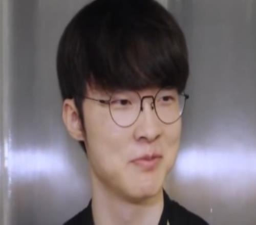 這一冠為了多蘭！Faker首局使用巖雀首局打出3019的完美戰(zhàn)績