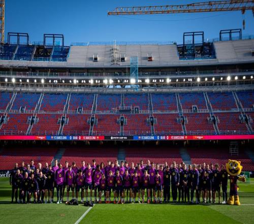 巴薩時(shí)隔2年重返諾坎普，11月22日戰(zhàn)馬競，梅西曬照盼圓夢