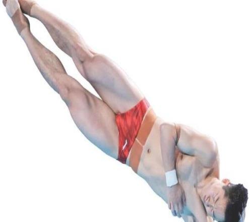 開幕后首日比賽陳芋汐沖金