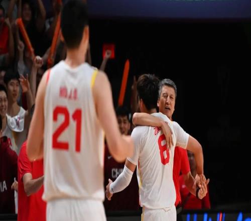 CBA開賽至今國家隊(duì)12人表現(xiàn)如何周琦生涯新低，張鎮(zhèn)麟胡明軒呢