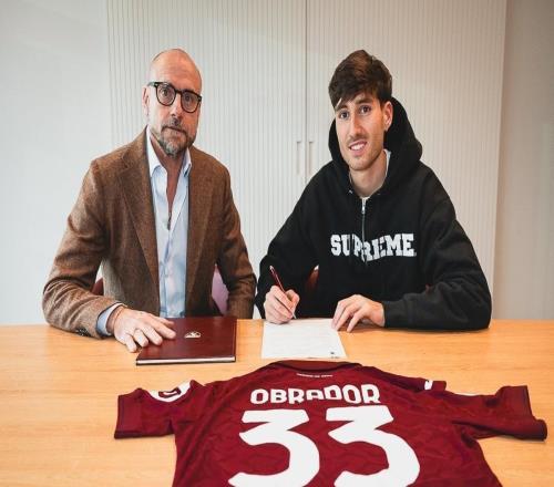 官方：都靈租借加買斷權(quán)從本菲卡引進(jìn)皇馬舊將奧夫拉多爾