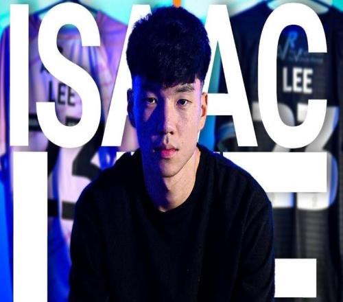 官方：22歲英韓混血球員李艾薩克加盟英乙什魯斯伯里隊(duì)