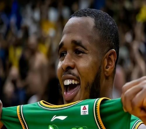 寧可用單外援，也不再讓他上場，遼籃這名外援，應(yīng)該要被裁掉了