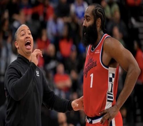 一夜3大消息！湖人補(bǔ)強(qiáng)新目標(biāo)，快船迎重大利好，實(shí)力榜更新